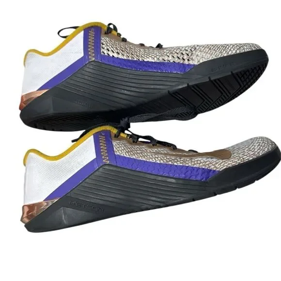 Nike Metacon 6 Metallic Men’s Training Sneakers. Size 9.